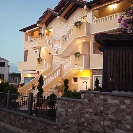 Apartments 2 Ivankovic Stari Grad  Esterno foto
