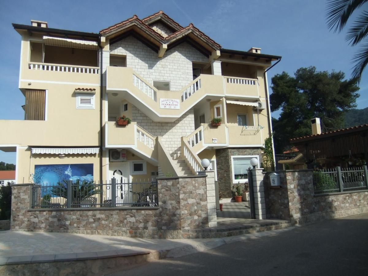 Apartments 2 Ivankovic Stari Grad  Esterno foto